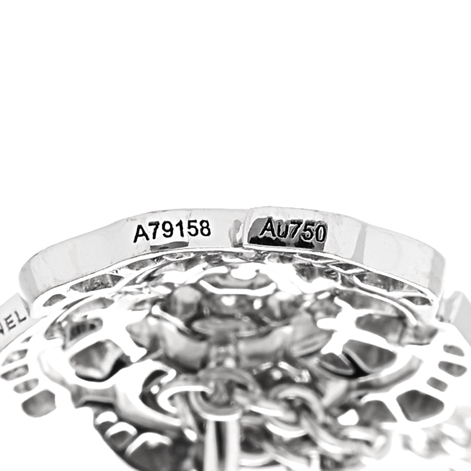 18K White Gold Diamond Bouton de Camelia Pendant Necklace